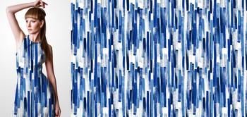 33259v Materiał ze wzorem abstrakcyjny wzór w odcieniach niebieskiego z nakładającymi się pasami na białym tle